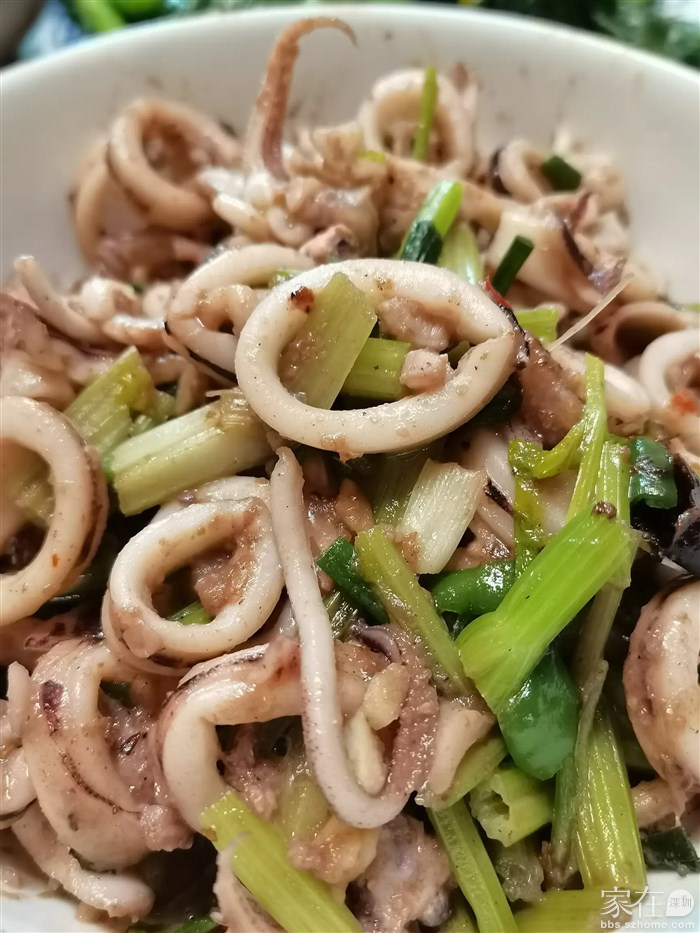 鱿鱼是第二周周末做的，火爆鱿鱼