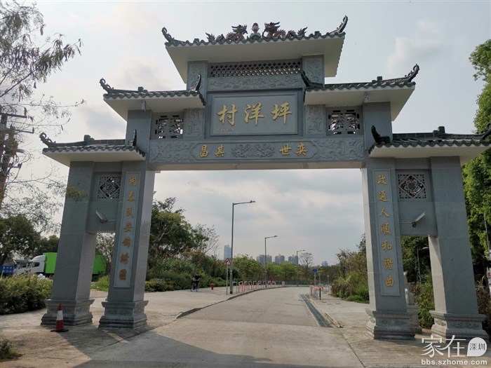 回看，一般人是从坪原路来过，过牌坊左转，从停车场泥路进去几分钟就到白茅草田，我们运气好，走小路也找到，路上碰到有些没找到的，我们会告诉他们，他们又回去看