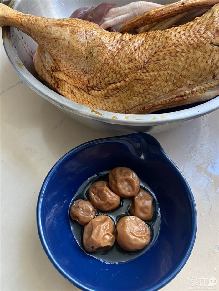 酸梅焖鸭，夏天胃口不好吃它