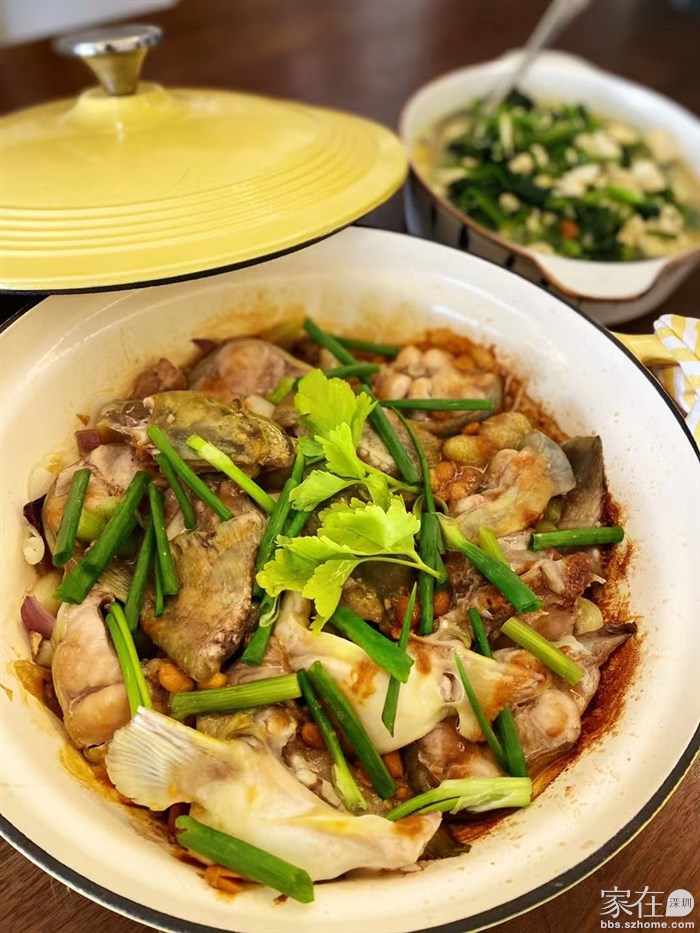 砂锅焗水库大鱼头