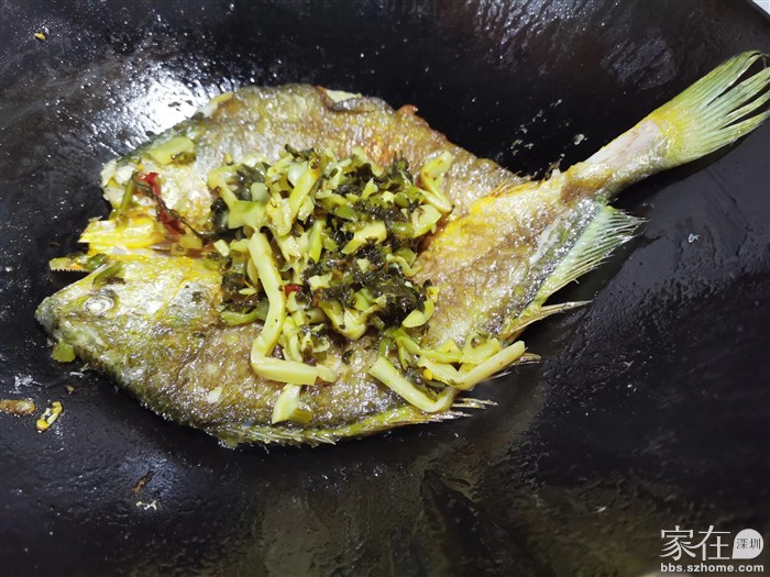 放入袋装雷笋雪菜丝