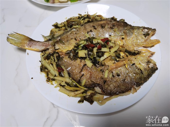 焖几分钟后开盖，收汁装盘。