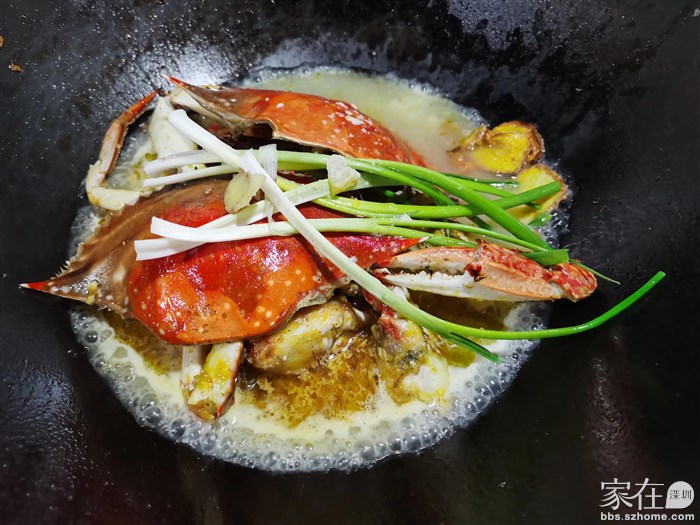 加热水，少许糖吊鲜味