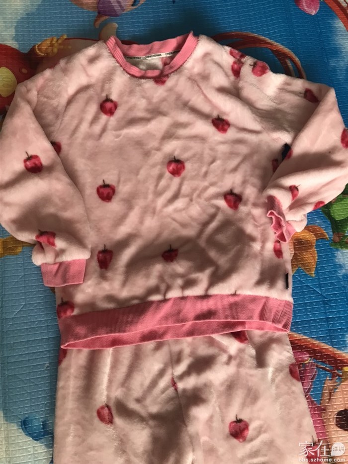 150chenchenma女童珊瑚绒睡衣15出 155打底裤10元