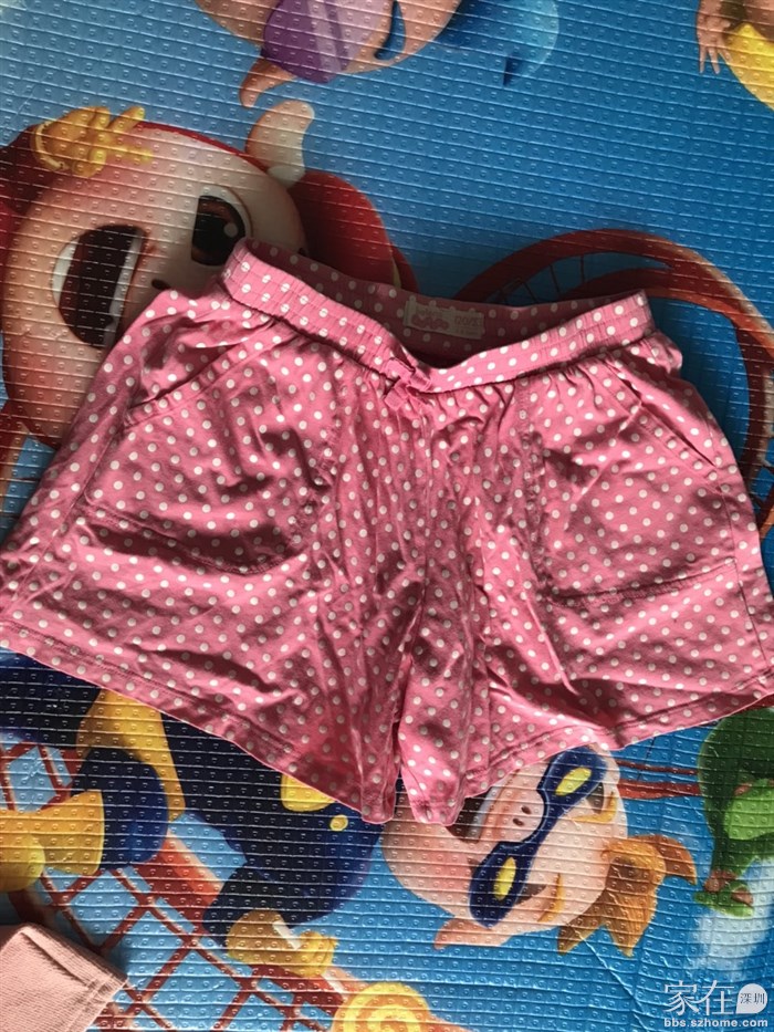 班尼路短裤5元，或者打包送