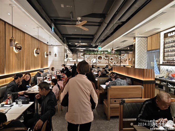 这家店每次来都是满坐的