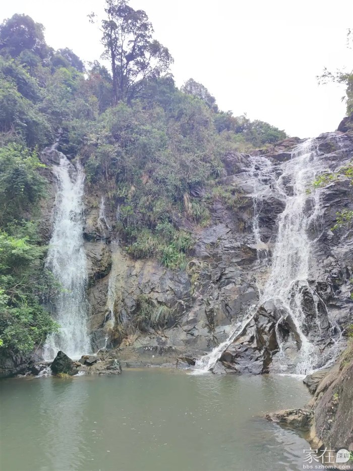 雨季时的双瀑，很美。