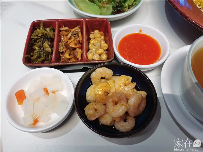 怎么有宝总泡饭配菜的感觉