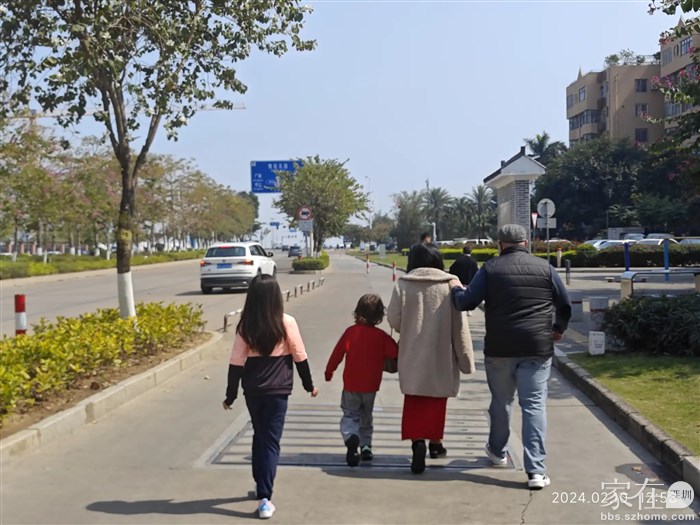 前面几百米就是海边