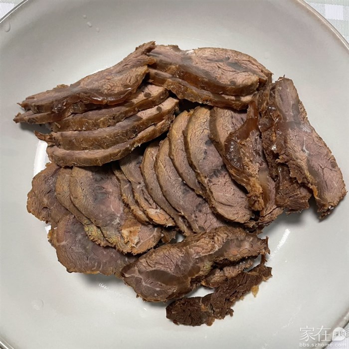卤牛肉