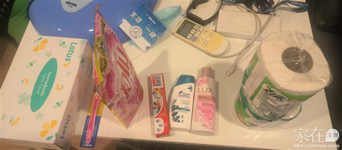 泰国同事准备的日用品