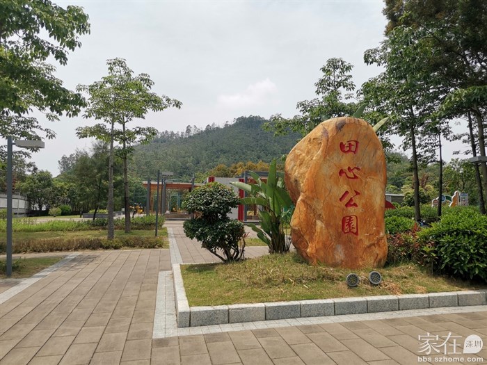 学堂旁的田心公园，小小的公园