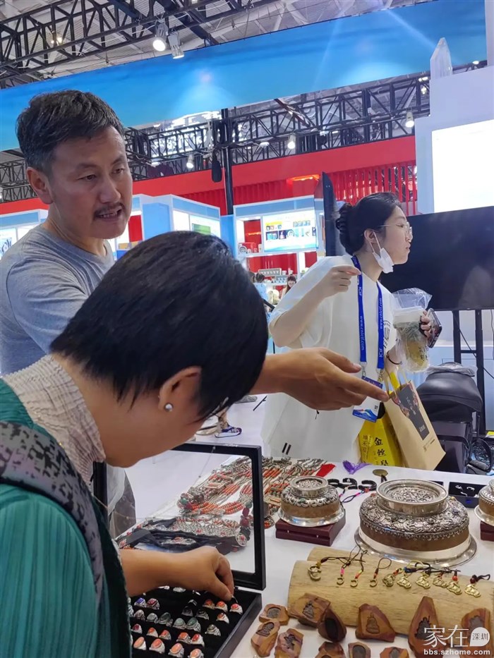 来自内蒙阴山的银匠师傅