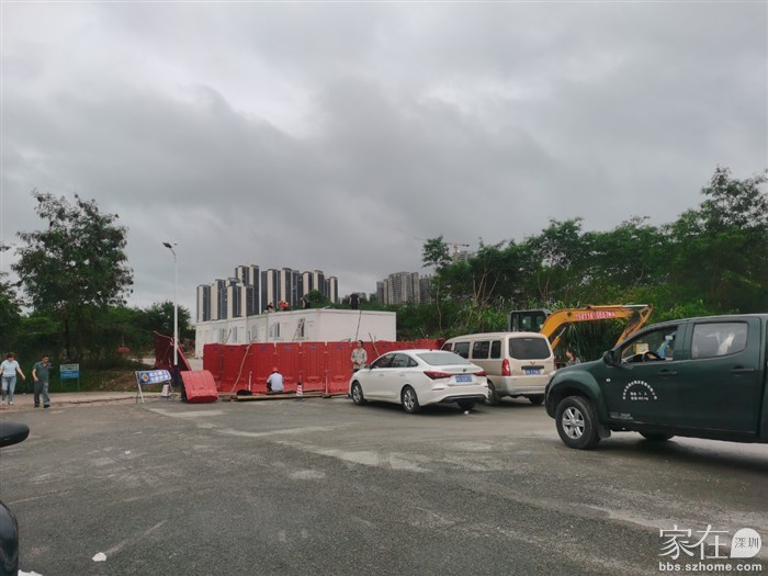 搭积木开始，两个月一所学校就建成