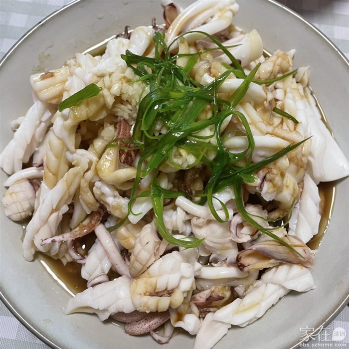 芥末捞汁白灼鱿鱼