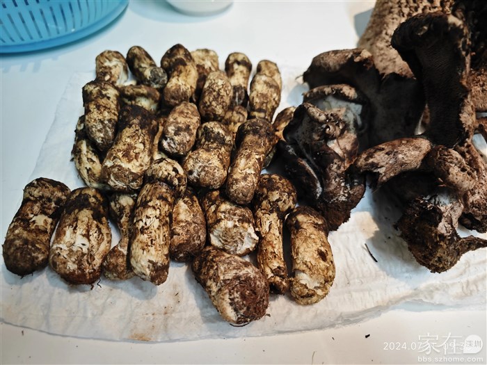 还配了点松茸，一起发给我。