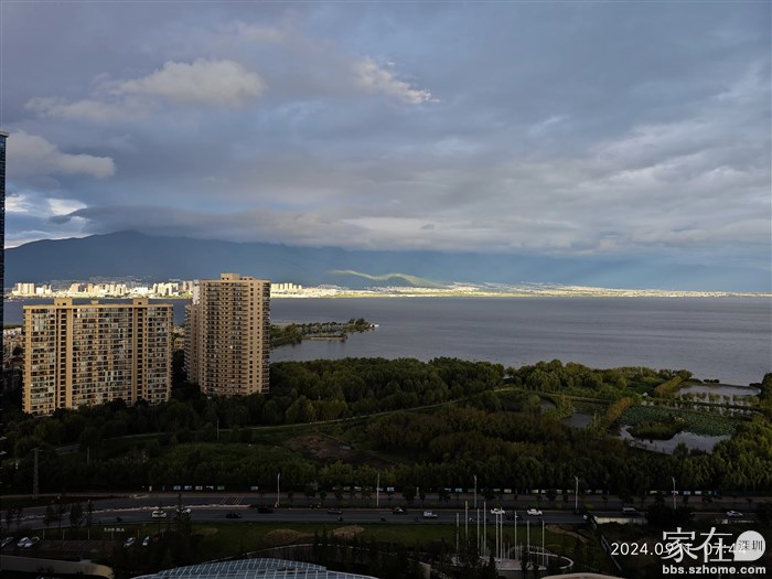 今天一早窗外所见