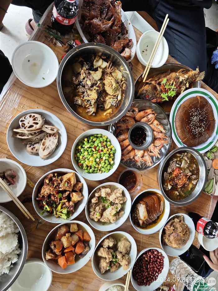 这一桌菜我家领导讲200能搞定