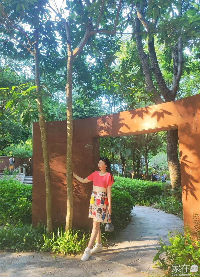 骨折后第一次逛公园