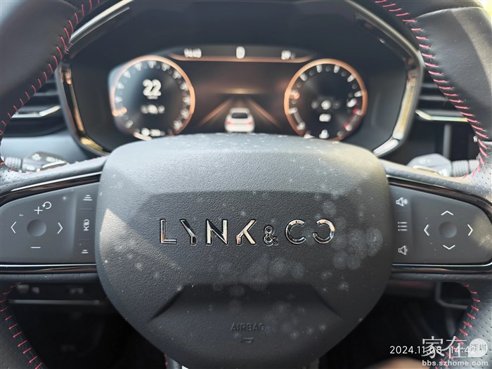 停了半年车内到处发霉