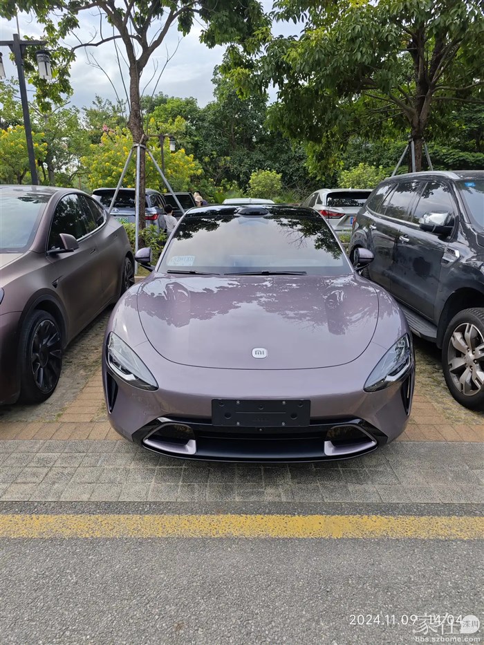 第一次见到小米汽车