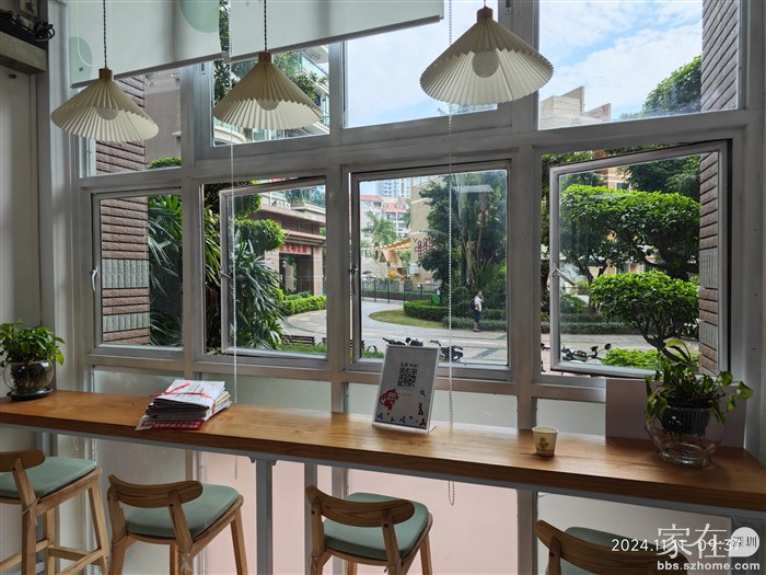 工作站就设于小区楼下