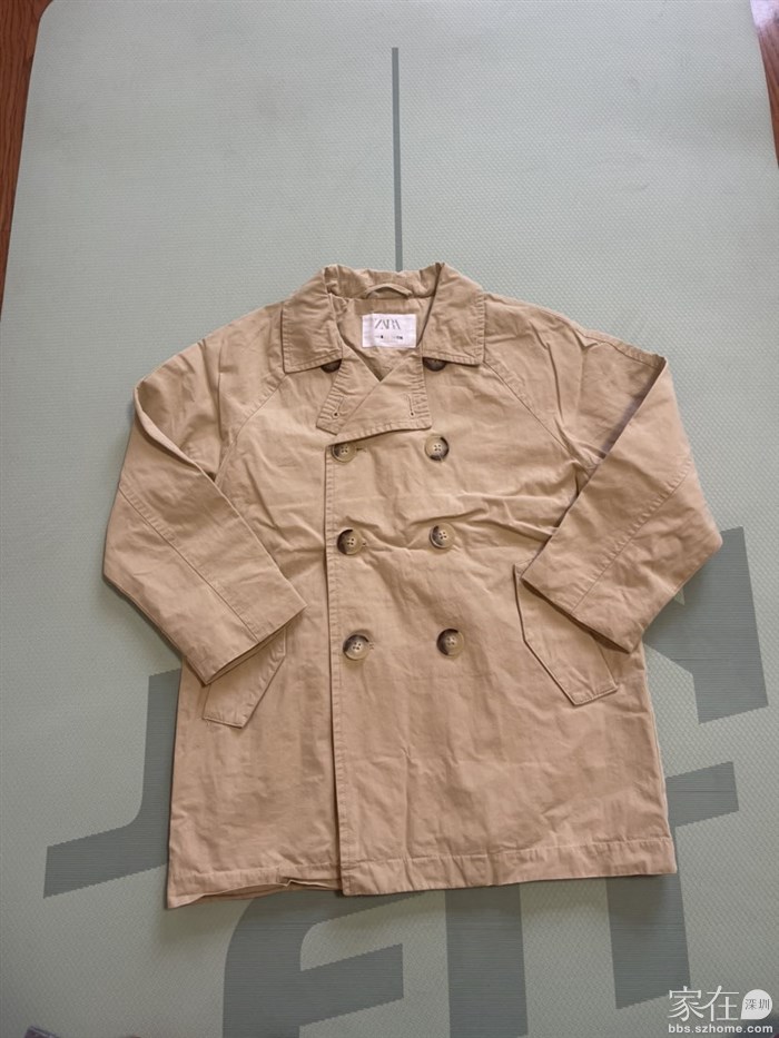 zara小风衣120码40元