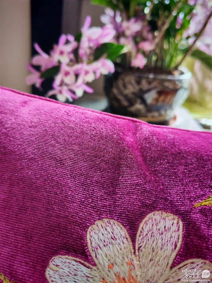 清香，每次坐在你身边都感觉好幸福啊～