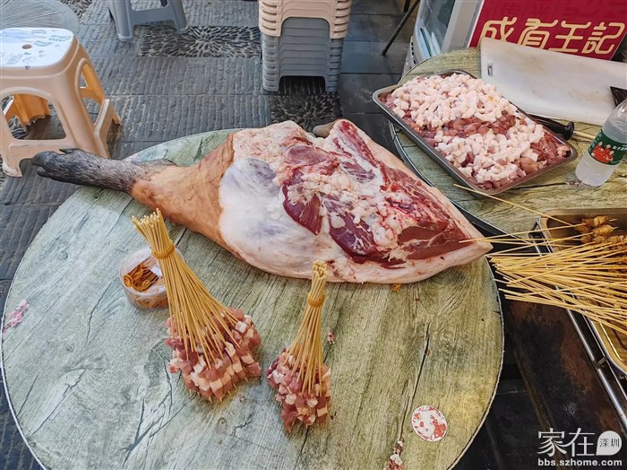 小香猪肉，味道不错。