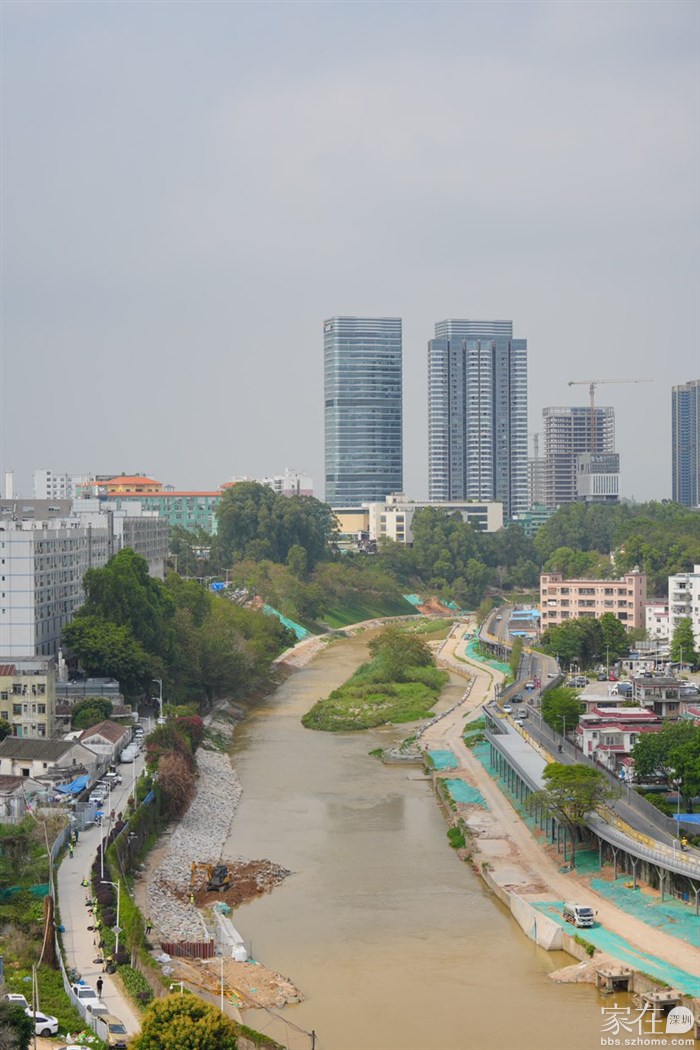 观澜河正好在窗户边上