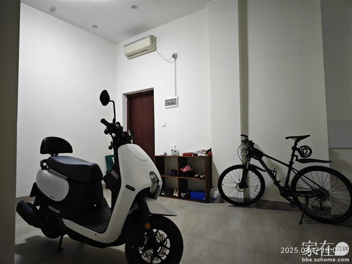 惠州也是将摩托车开进室内将电瓶断电封车