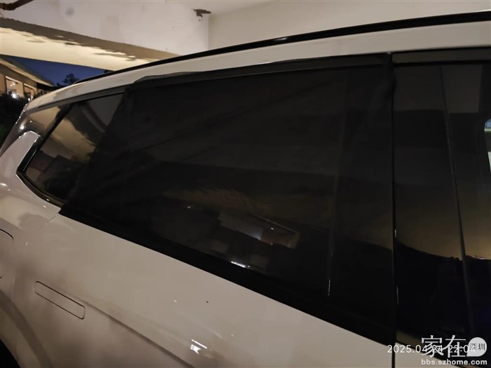 车子的纱窗我都安好准备在车上睡的