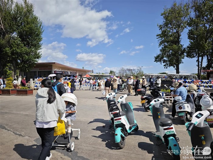 来到46公里长的生态廊道正门入口