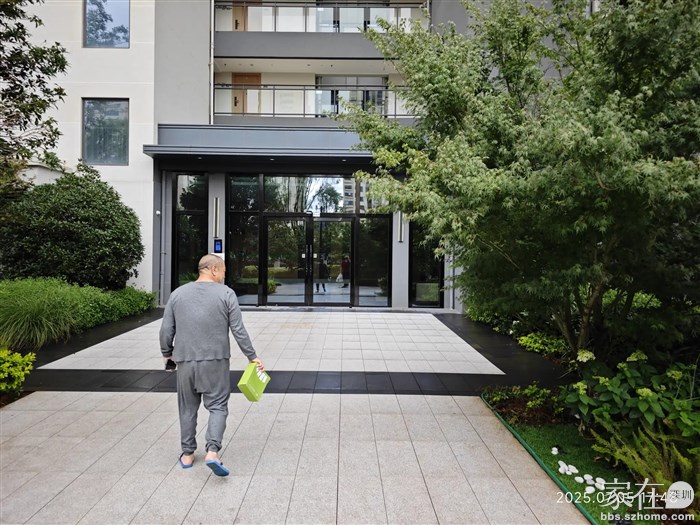 新认识的深圳土著邻居