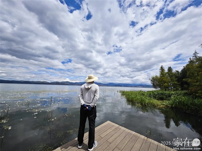 远望我对岸的家