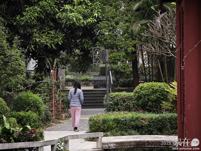 孩子己经开始自己恢复性锻炼了