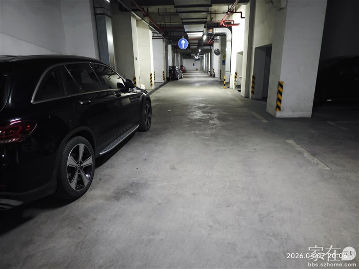 深圳的车厍怎么就不会潮湿呢