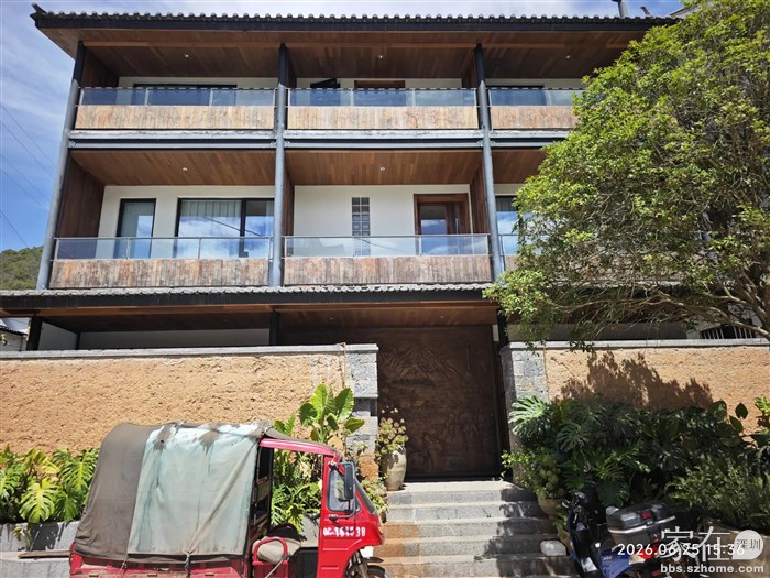 进了村子不见一个餐馆，问了村卫生室和一路的问村民指向了这家，结果人影不见，失望而归。