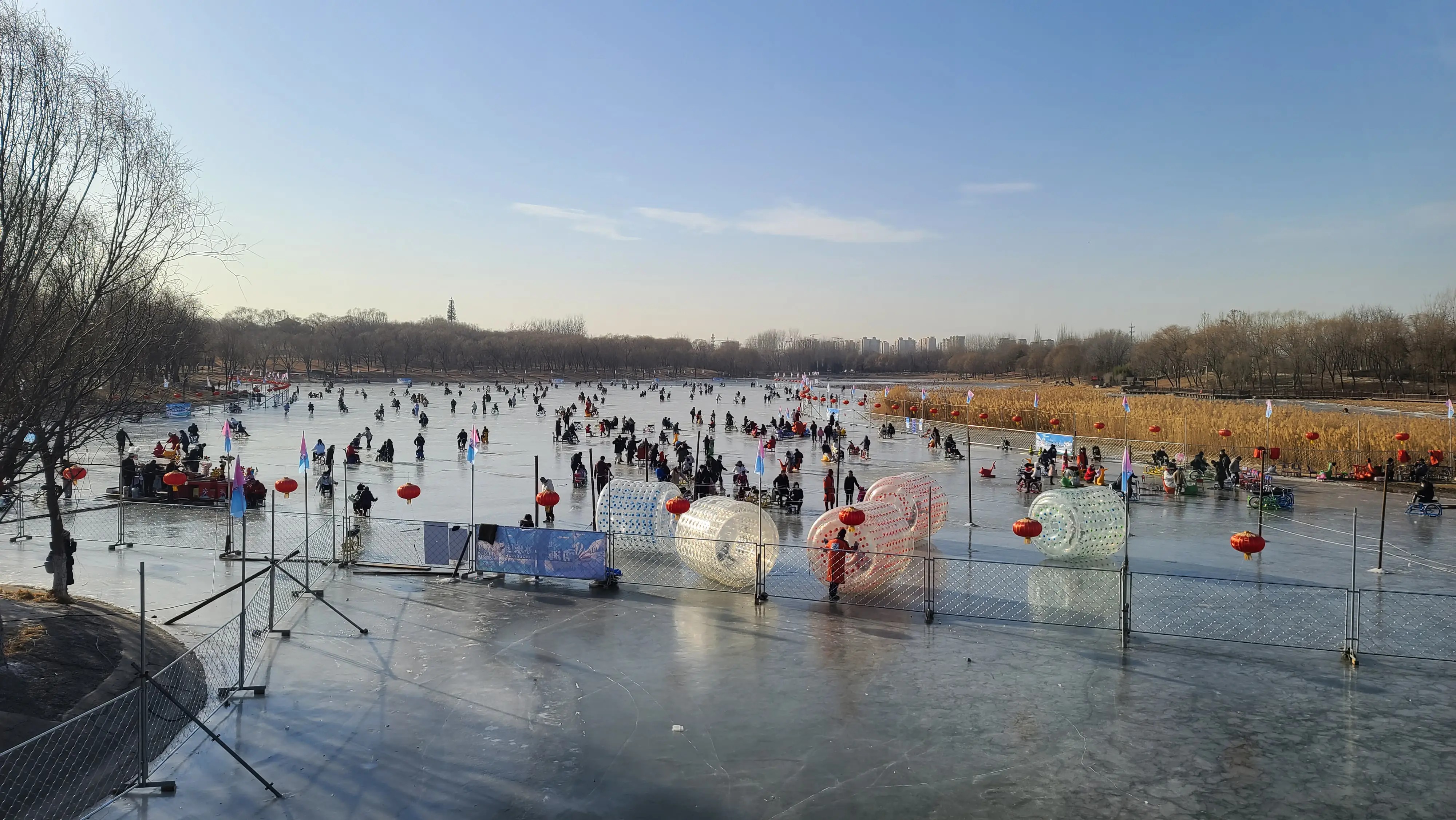 北京南海子公园滑冰-楼市科学